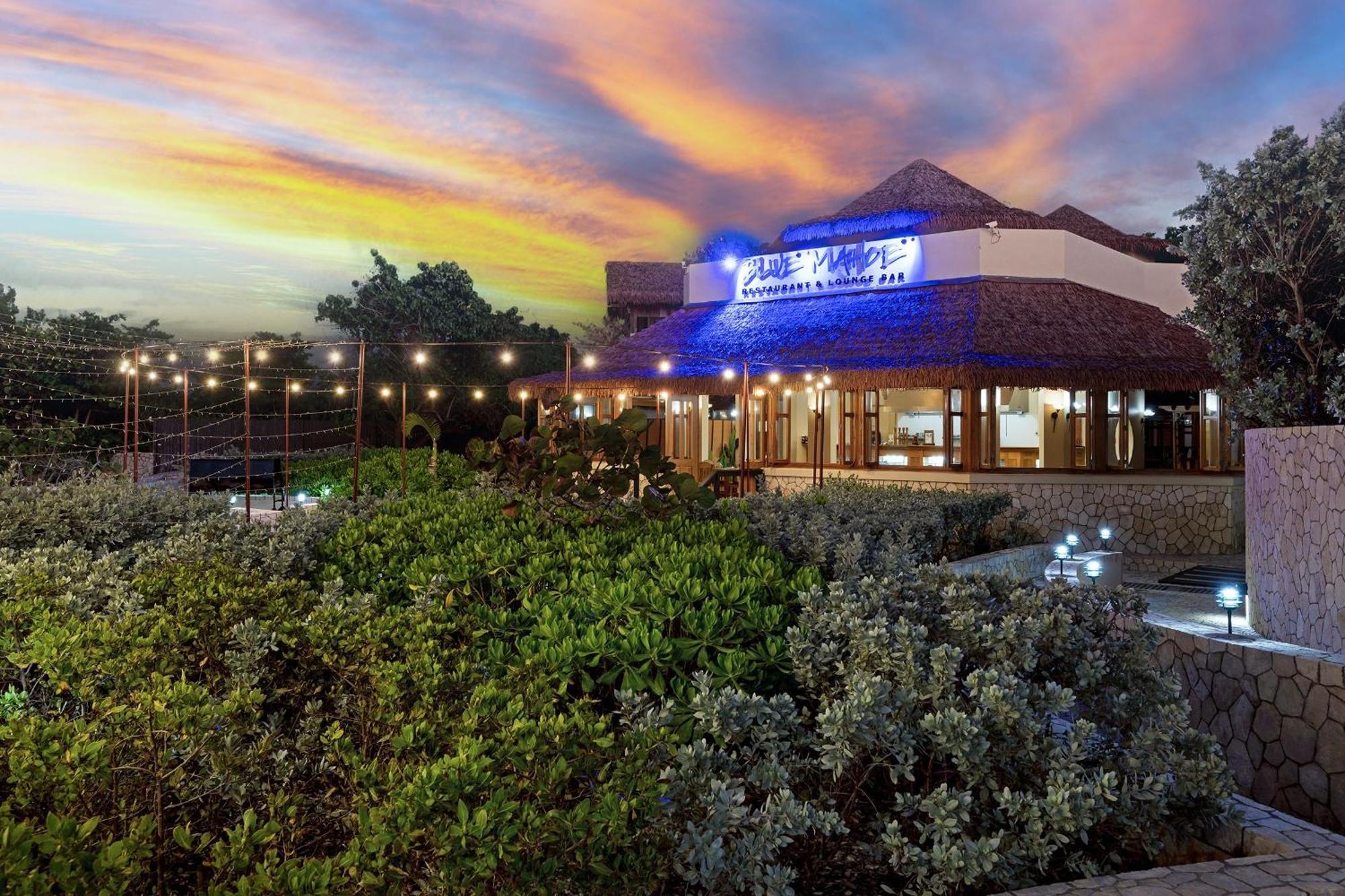 Ocean Cliff Hotel Negril Limited - Adults Only Eksteriør billede