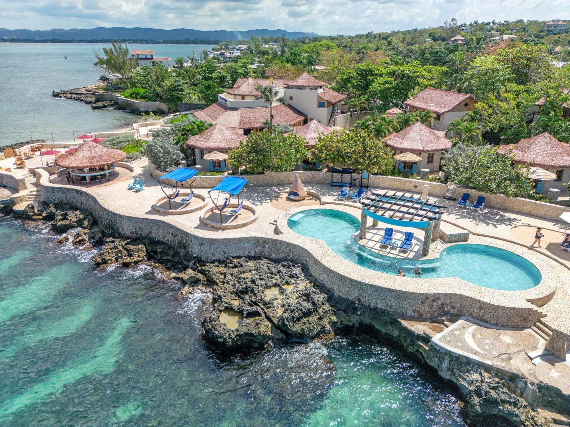 Ocean Cliff Hotel Negril Limited - Adults Only Eksteriør billede