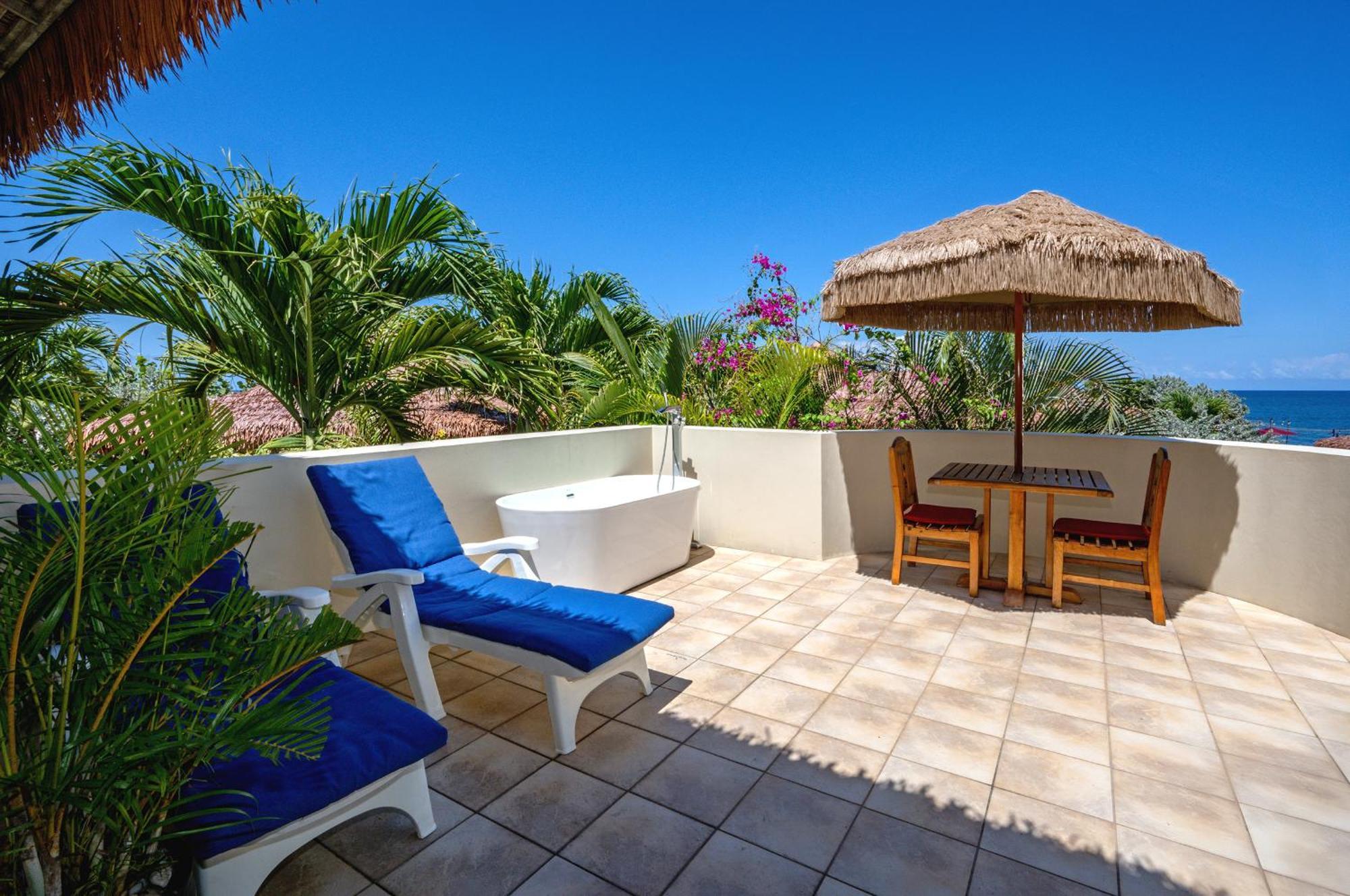Ocean Cliff Hotel Negril Limited - Adults Only Eksteriør billede